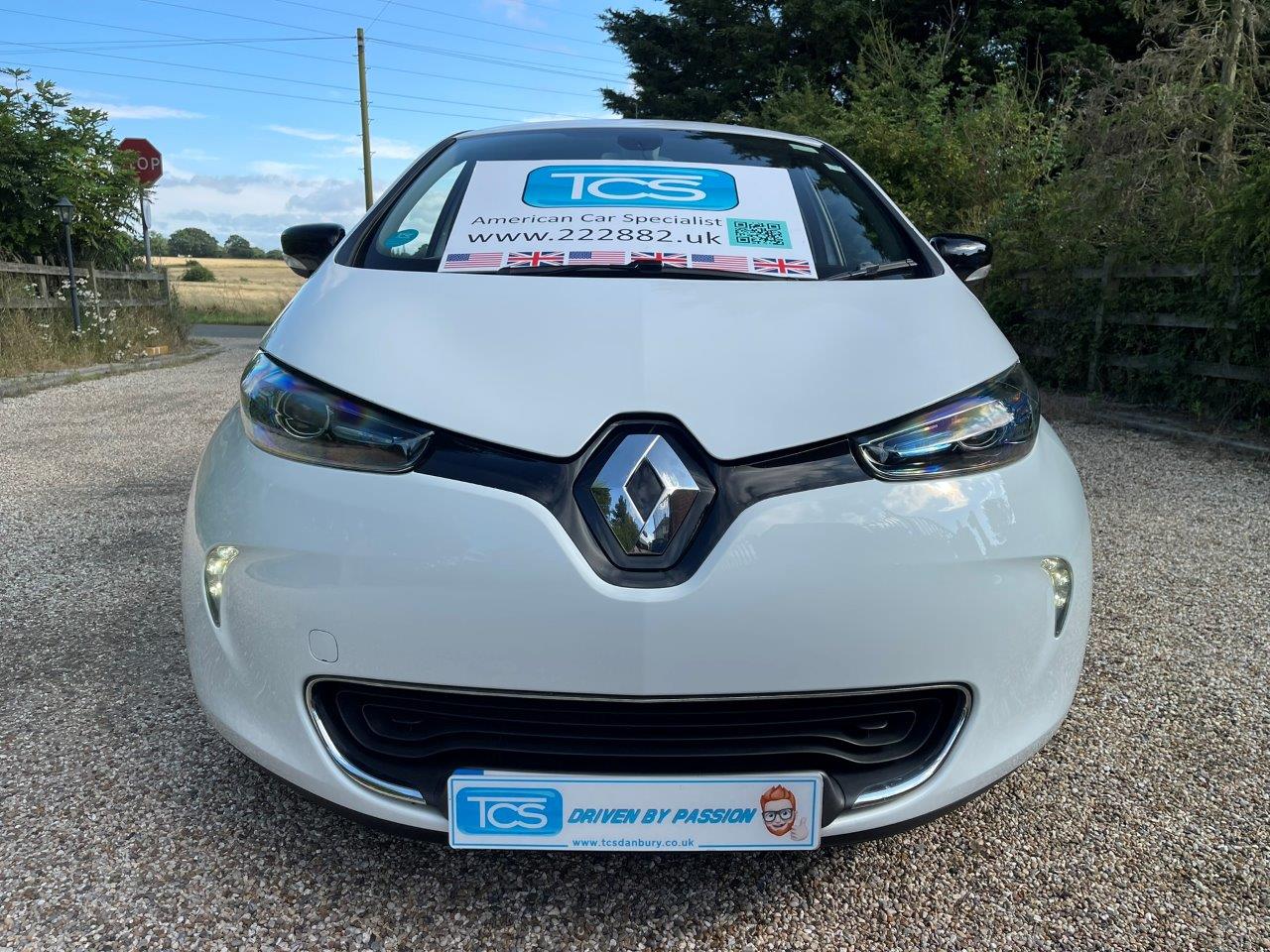 2019 RENAULT ZOE DYNAMIC NAV 40KWH 80KWH 109HP AUTO R110 5,995 WHITE WITH GREY CLOTH... photo